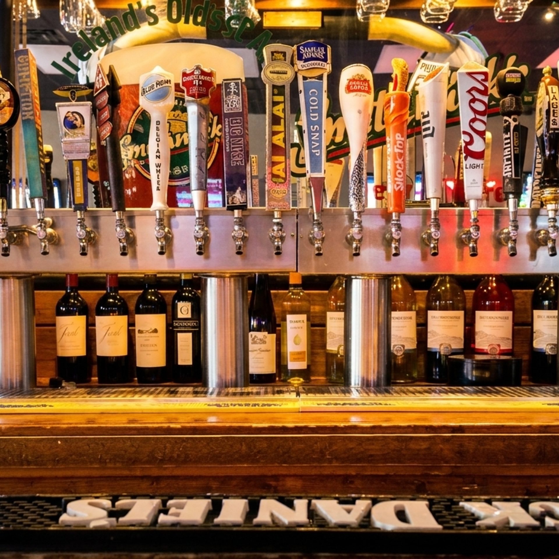 Twenty Taps, Full Bar